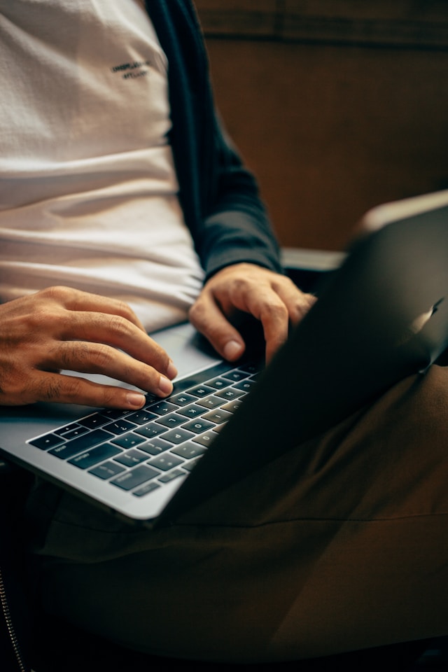 Charlesdeluvio DgoyKNgPiFQ Unsplash